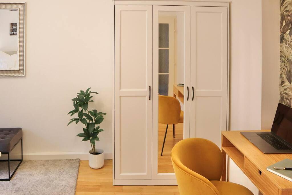 Charming, Modern & Spacious * Wien