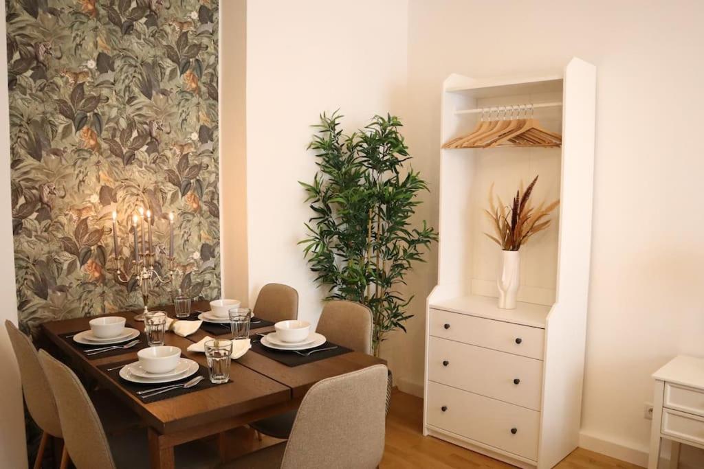 Charming, Modern & Spacious * Wien