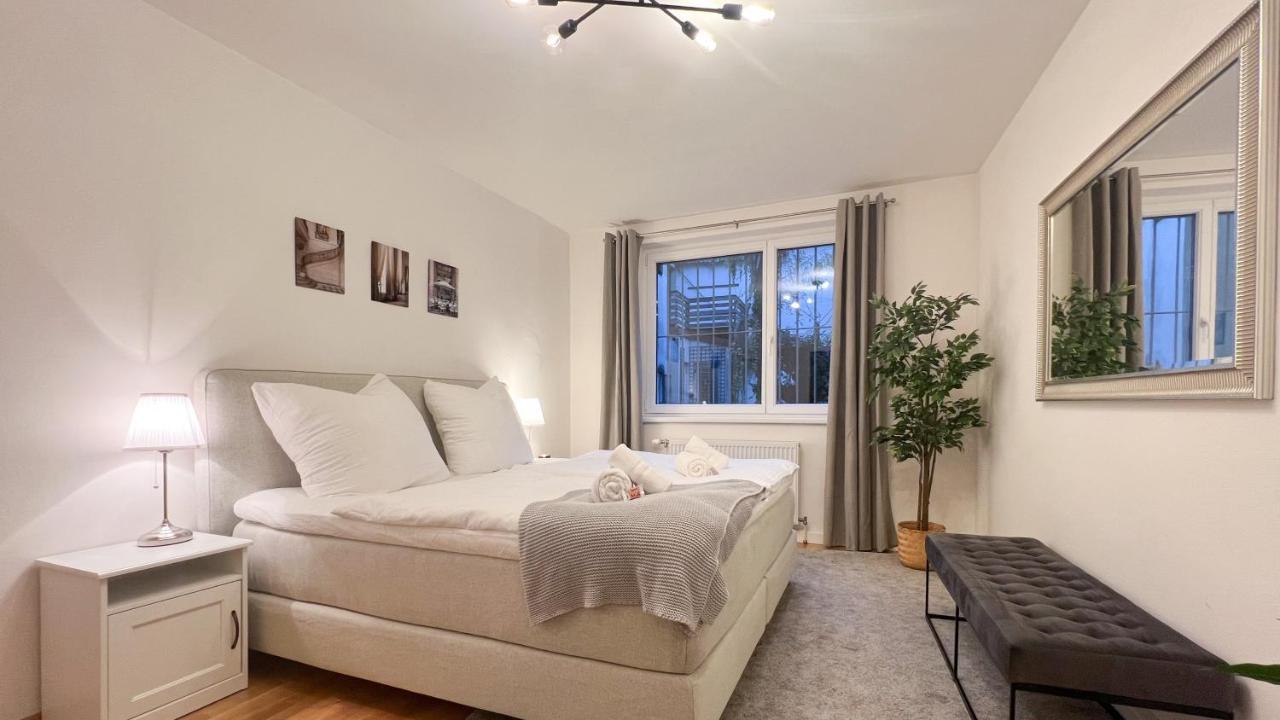 Charming, Modern & Spacious Apartment Wien